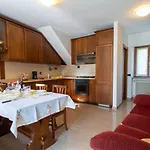 Rosa - Vna205 By Interhome *